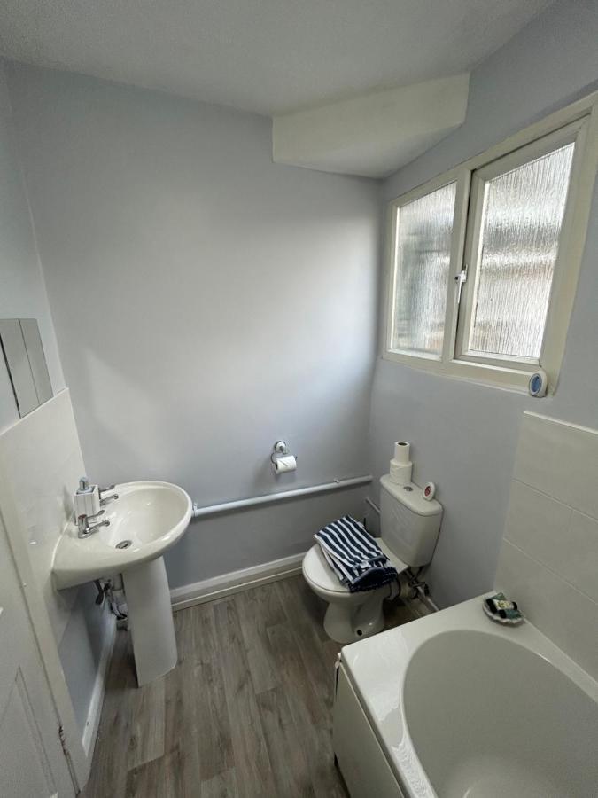 Acora'S Apartments Plymouth Ngoại thất bức ảnh